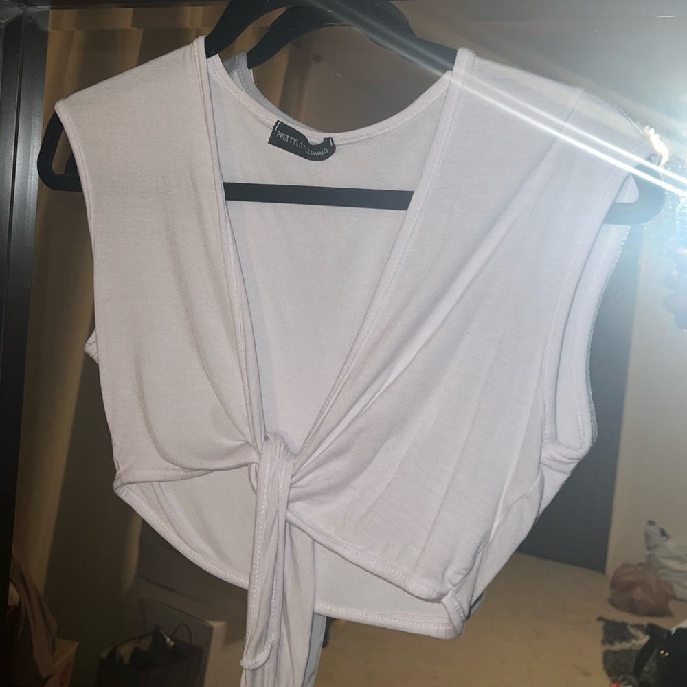 Pretty Little Thing tie shirt size L - never worn but tags off.